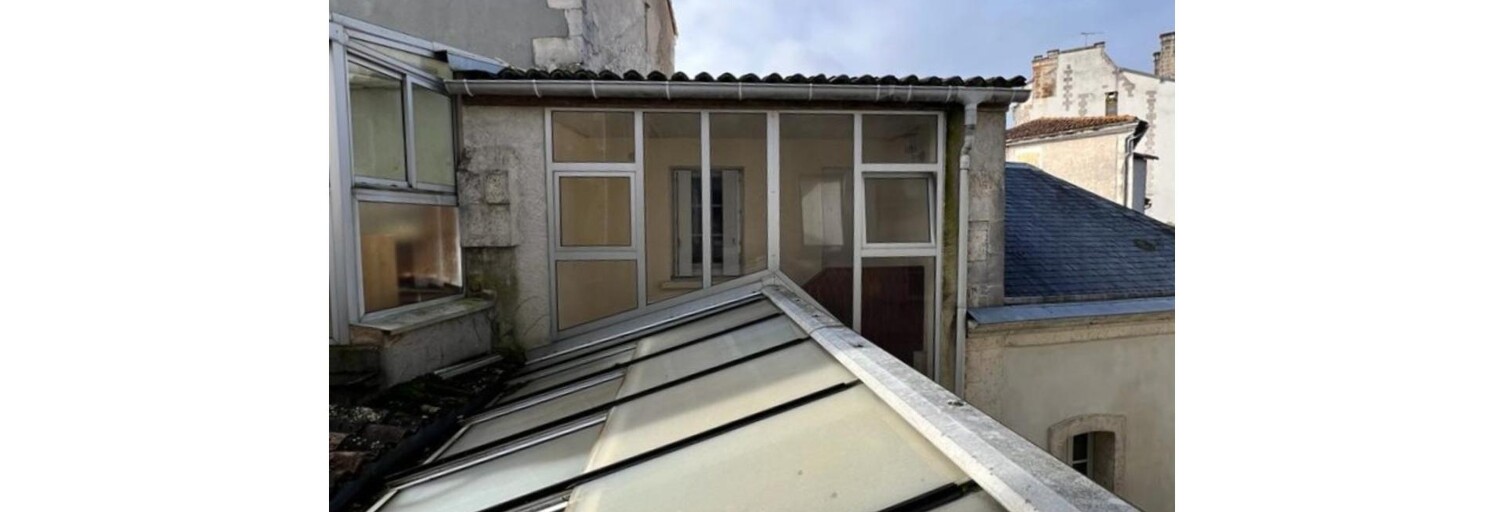 Maison 6 Pièces 179 m² à vendre à Barbezieux-Saint-Hilaire (16300)