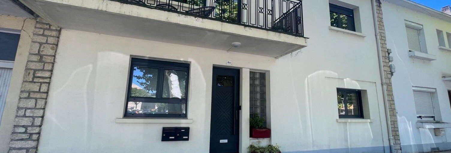 Maison 9 Pièces 204 m² à vendre à Cahors (46000)