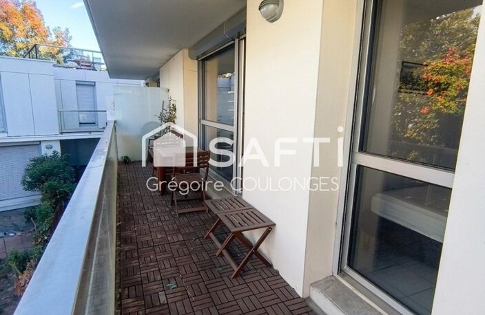 Appartement T2 aux Chartrons — photo 4