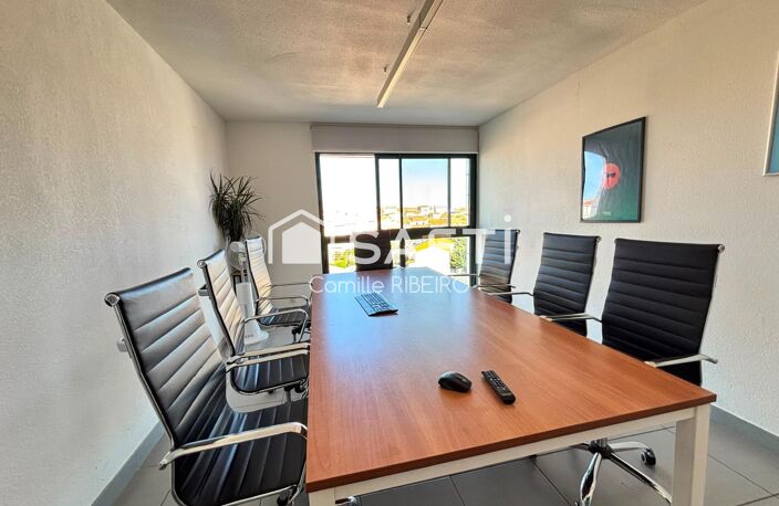 PERPIGNAN AVENUE KENNEDY, BEAU BUREAUX — photo 5