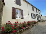 Maison d'histoire à Mortagne-sur-Sèvre — photo 2
