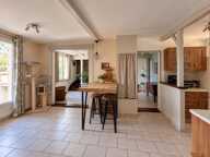Maison familiale, 5 chambres et jardin paysager — photo 4