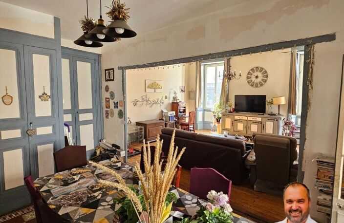 Maison / immeuble 192 m²  Potentiel de division en 2 logements locatifs - 8 pièces — photo 2