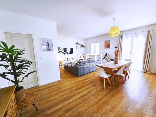 Maison de 147m² - 3 Chambres. — photo du bien