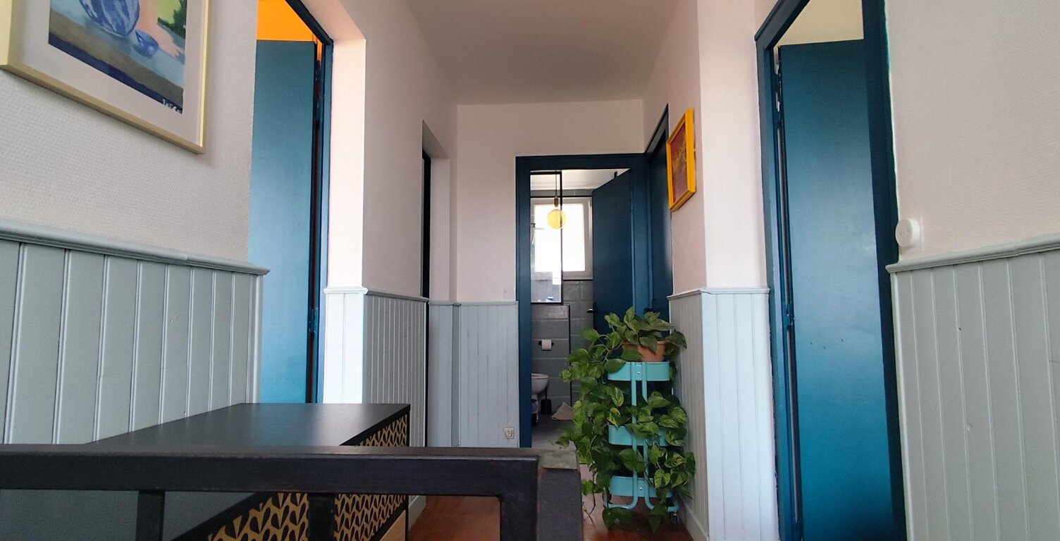 Maison familial 4ch avec garage et cave + jardin — photo 1