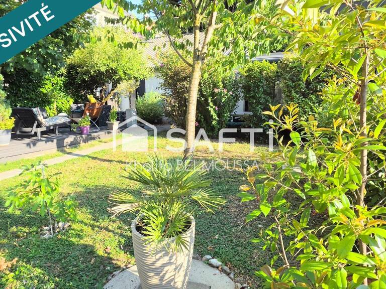 À découvrir en plein cœur d'Aix-les-Bains : charmante maison de plain-pied avec jardin arboré — photo 1