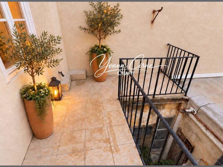 Appartement T1 bis 28 m2  à rénover centre ville avec balcon — photo 1