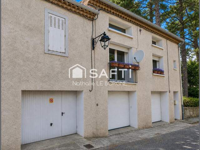 Jolie maison de village avec terrasse — photo du bien