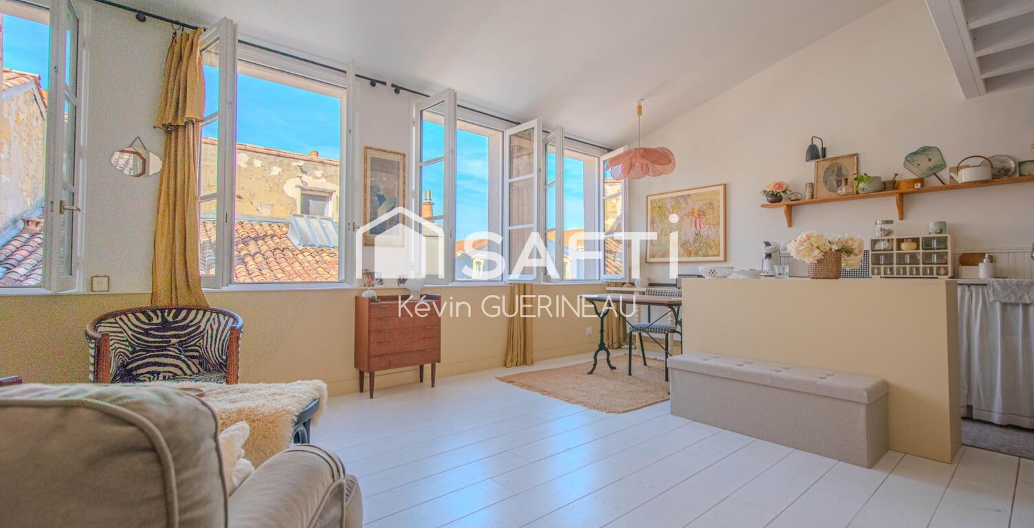 EXCLUSIVITÉ   BORDEAUX PEY-BERLAND  SUPERBE APPARTEMENT RÉNOVÉ AU DERNIER ÉTAGE — photo 1