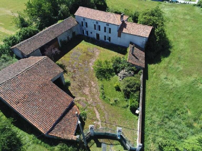 Maison — photo 1