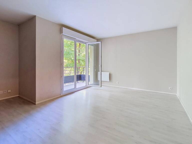 Appartement 3 pièces - Combs-la-Ville - 957.61 € — photo 1