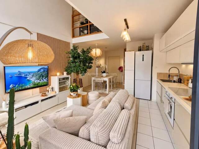 Magnifique Duplex F4 de 79m2 avec 28m2 de terrasse et jardin — photo du bien