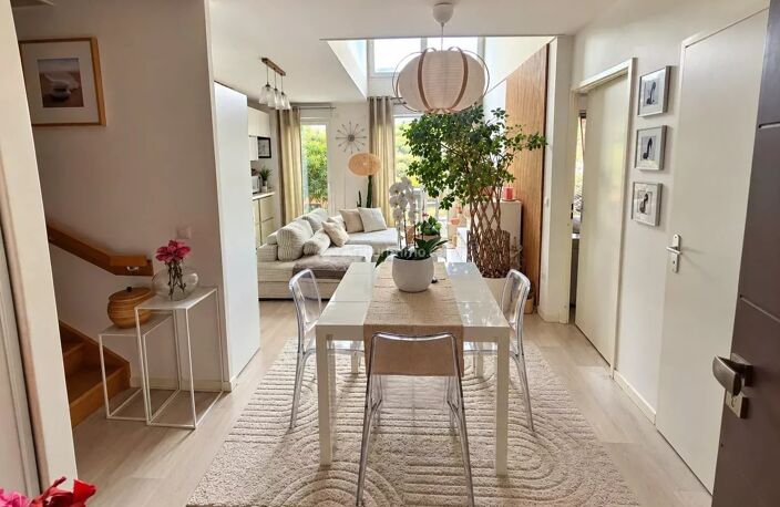 Magnifique Duplex F4 de 79m2 avec 28m2 de terrasse et jardin — photo 5
