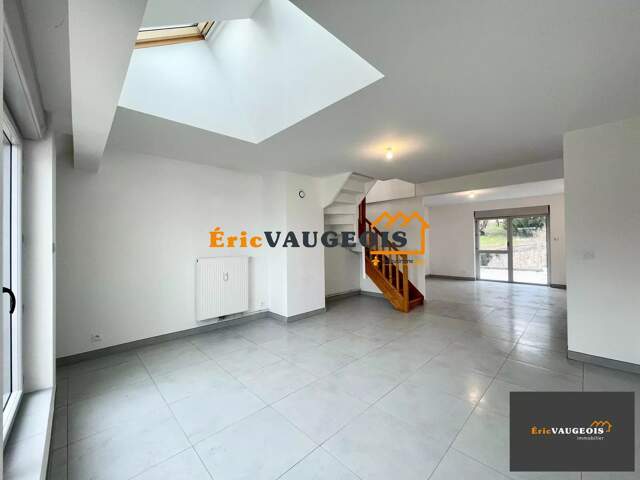 Appart F4 de 74m² dernier étage Coulommiers centre ville — photo du bien