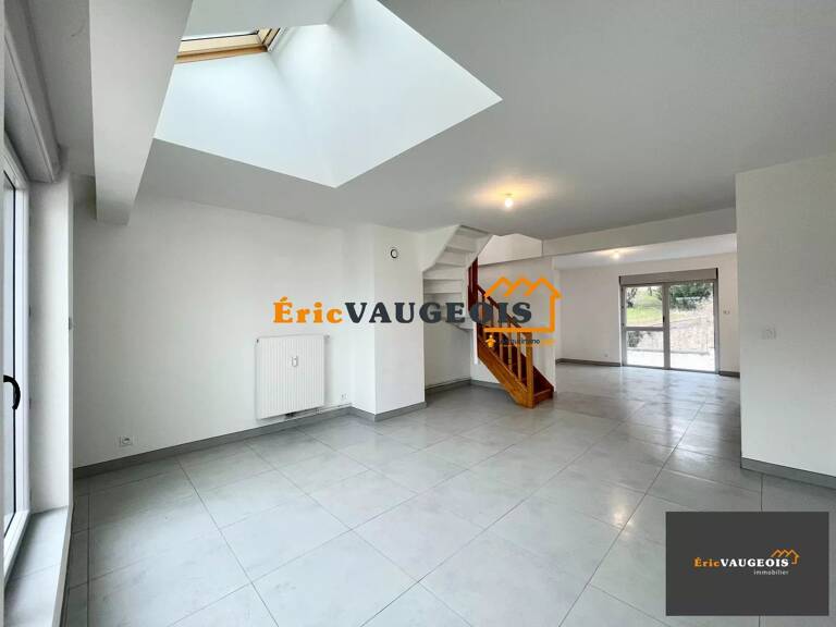 Appart F4 de 74m² dernier étage Coulommiers centre ville — photo 1