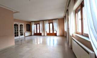 Maison 9 Pièces 239 m² à vendre à Courcelles-Chaussy (57530)