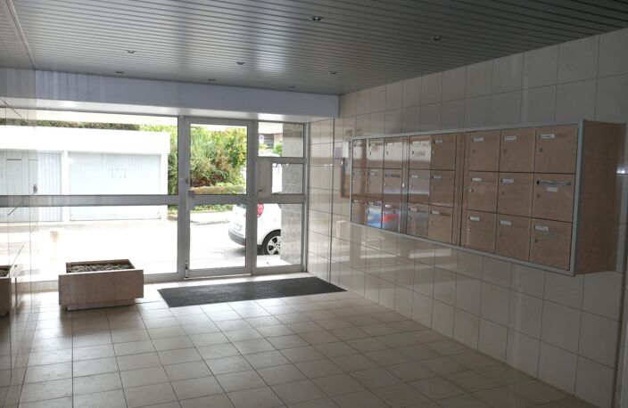 Vente appartement 4 pièces 77 m² Saint-Étienne (42100) — photo 3