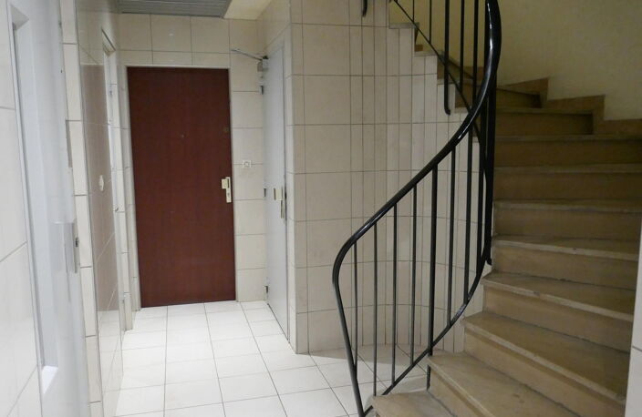 Vente appartement 4 pièces 77 m² Saint-Étienne (42100) — photo 5