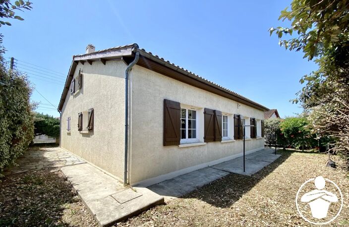 A VENDRE - Maison de charme à BIAS — photo 3