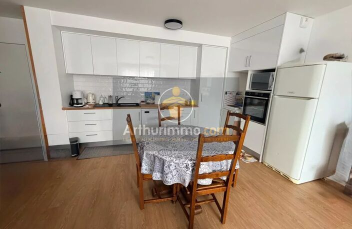 Beau F3 plein sud avec balcon et pkg en s-sol — photo 2