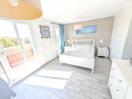 T5 lumineux 100 m2, dernier étage, terrasse et garage - Les — photo 4