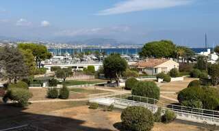 Appartement 2 Pièces 30 m² à vendre à Villeneuve-Loubet (06270)