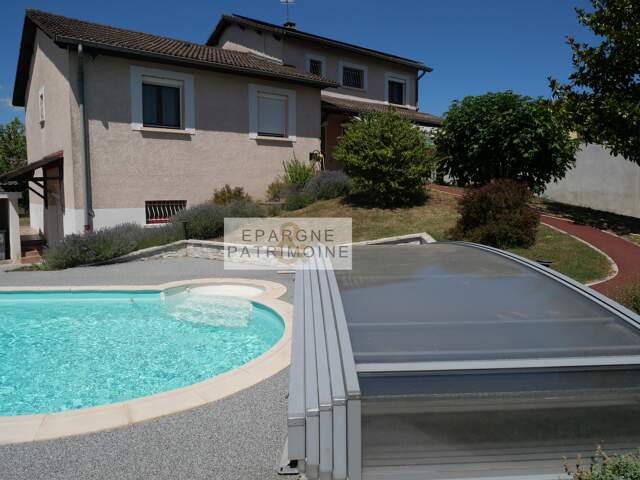 Maison familiale 165 m² - 5 chambres - Piscine - Terrain 1021 m² - Villette-d’Anthon — photo du bien