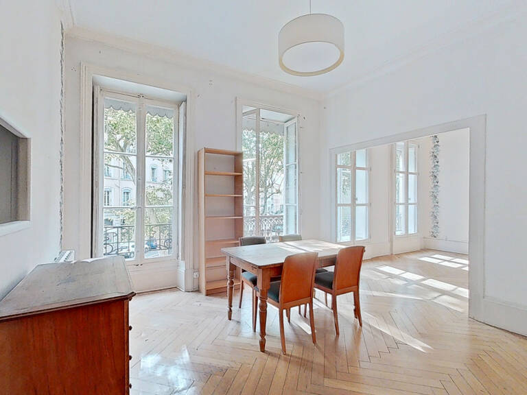 69009 LYON 9EME VAISE CENTRE - PLACE DE PARIS - APPARTEMENT — photo 1