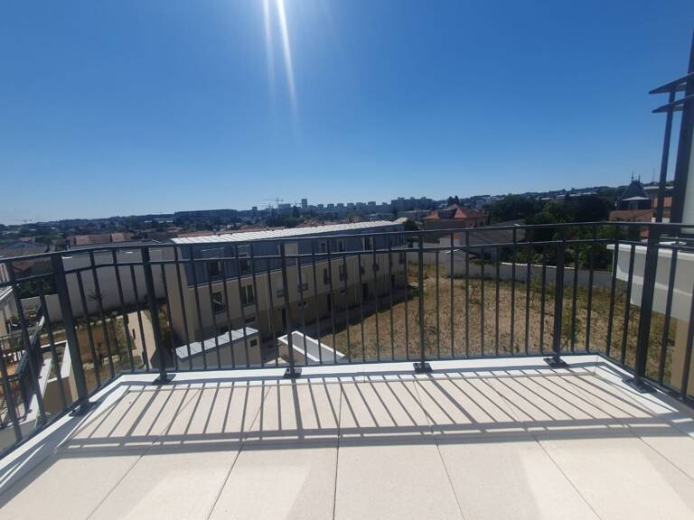 4 Pièces 4P 77 m2 Sud 14m2 extérieur 1 PK — photo 1