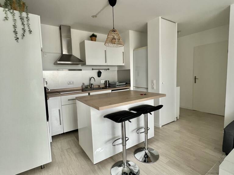 Location Appartement 3 pièces — photo 1