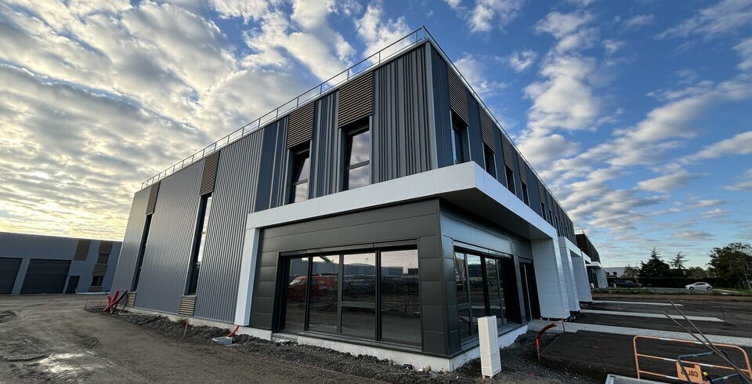 LOCAL D'ACTIVITE à LOUER — photo 1