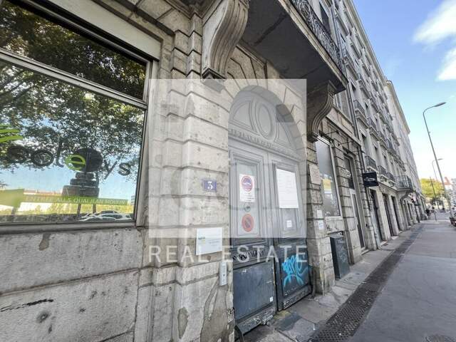 BUREAUX à LOUER — photo du bien