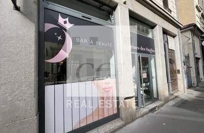 LOCAL COMMERCIAL à LOUER — photo du bien