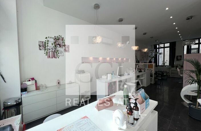 LOCAL COMMERCIAL à LOUER — photo 3