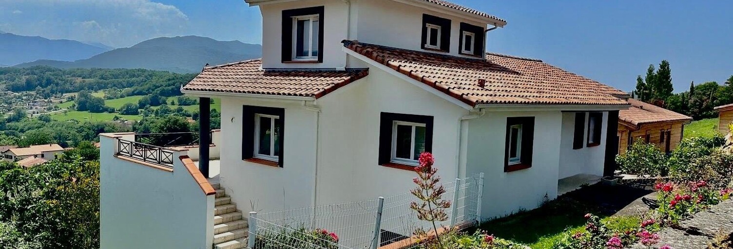 Maison 6 Pièces 148 m² à vendre à Saint-Lizier (09190)