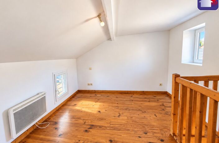 Location appartement 3 pièces 43 m² à Tarascon-sur-Ariège (09400) — photo 4