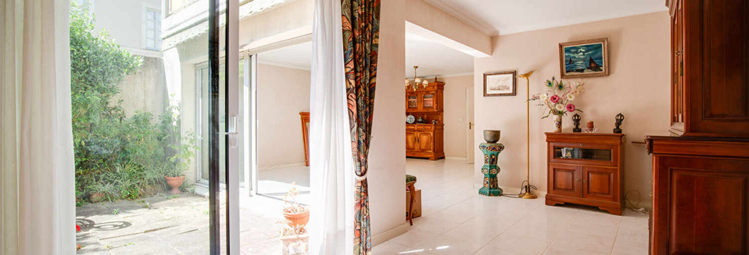 Maison 10 Pièces 170 m² à vendre à Nantes (44000)