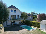 Maison centre ville avec terrain et piscine — photo 2