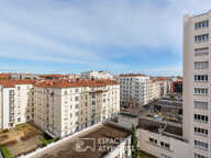 Appartement familial proche Saint Pothin en etage élevée — photo 2