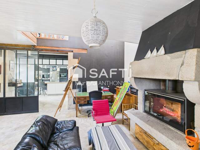 MAGNIFIQUE MANOIR DE PRESTIGE - 10000 m² DE CHARME — photo du bien