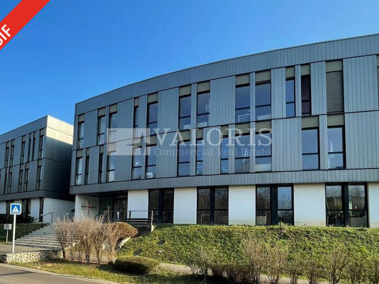 BUREAUX à LOUER — photo 1