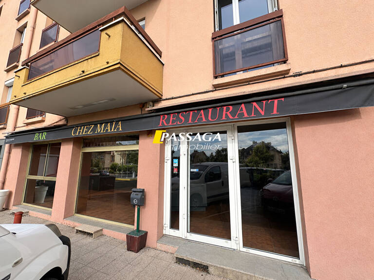 A VENDRE - Local commercial 112 m² avec parkings et caves - RODEZ — photo 1