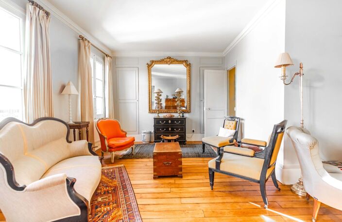 Quartier Notre Dame -Les Prés - Appartement 6 pièces - dernier étage — photo 2