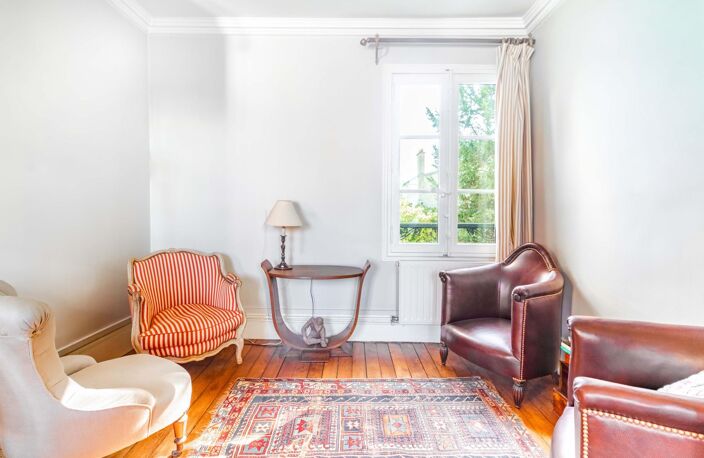 Quartier Notre Dame -Les Prés - Appartement 6 pièces - dernier étage — photo 4