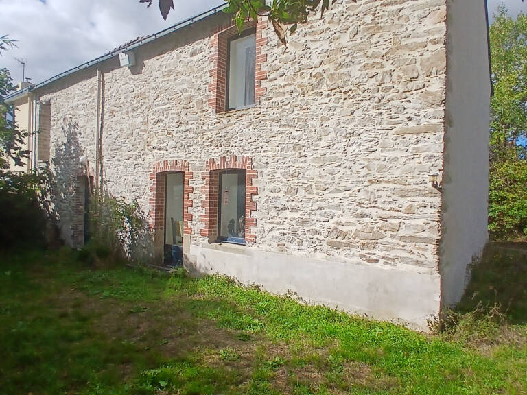 Maison en pierre Quilly — photo 1