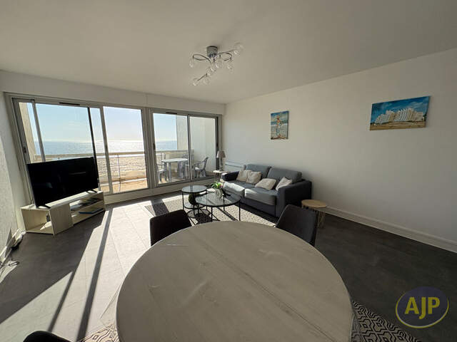 Appartement face mer bail code civil — photo du bien