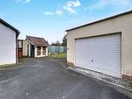 Maison 3 Chambres-Jardin, Garage, stationnements — photo 3