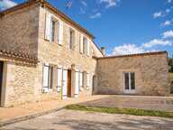 FRONSAC  Une maison en pierre de caractère | 170 m² | 5 chambres + bureau | — photo 3