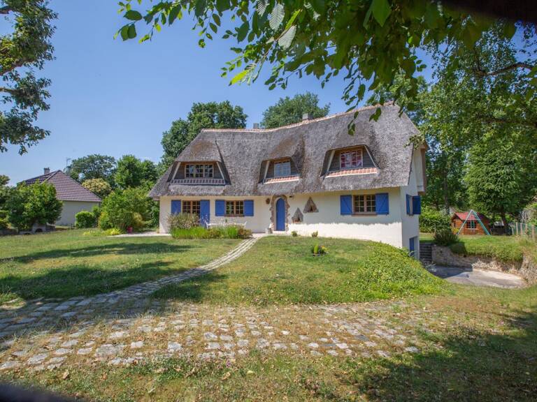 Chaumière de charme de 150 m² sur un terrain de 1 430 m² — photo 1