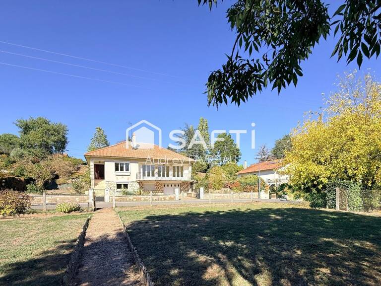 Maison familiale avec sous-sol, terrain de 2186m2 — photo 1